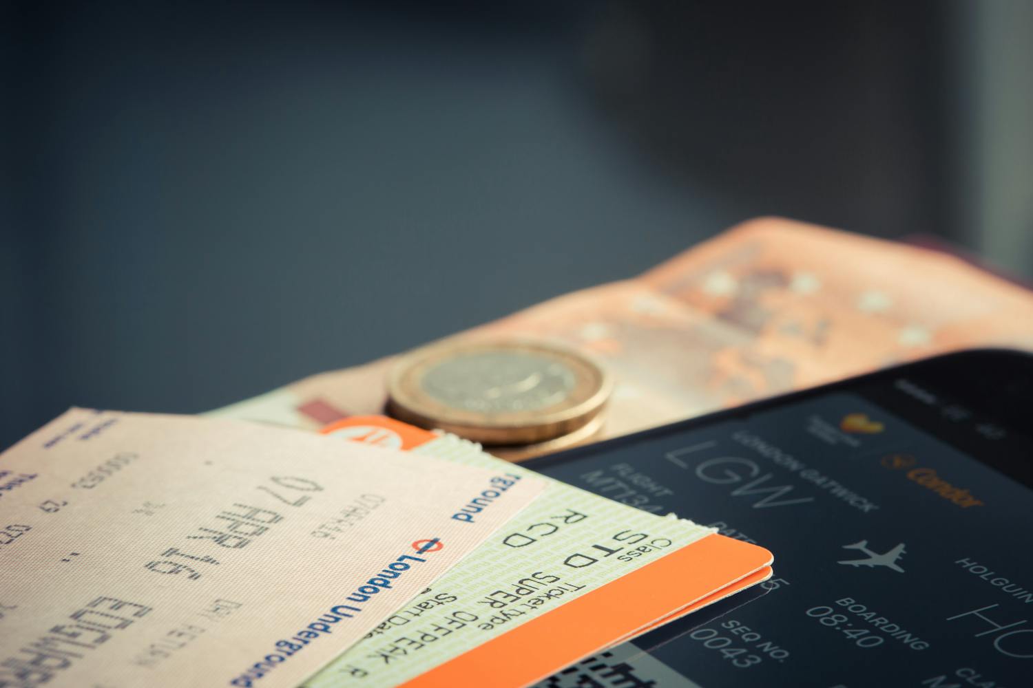 You are currently viewing 🧾 Travel Budgeting: How to Plan Your Trip Without Breaking the Bank